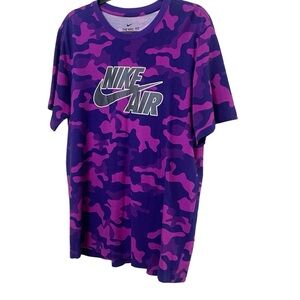 The Nike/Air Purple/Pink Camouflage Tee Shirt Sz M